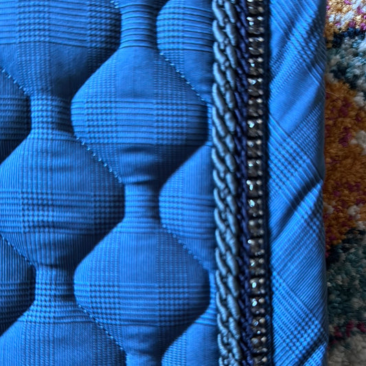 Anna Scarpati Quema 49 Dressage Pad + Zueg 49 Bonnet